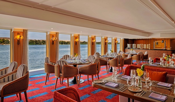 AmaWaterways AmaLilia Main Restaurant Credit - © 2024 Nour El Refai - All rights reserved.jpg